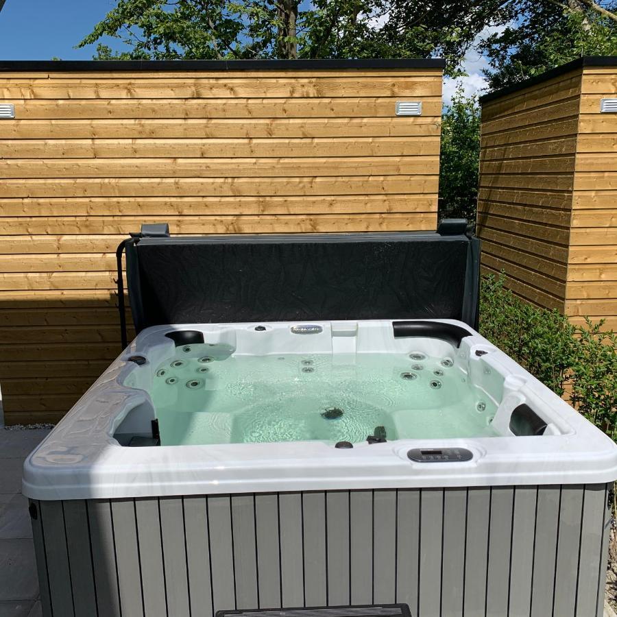 Casa Bos Schotsman Wellness - Jacuzzi - Rental Ebikes - The Kamado Bbq Kamperland Exterior photo