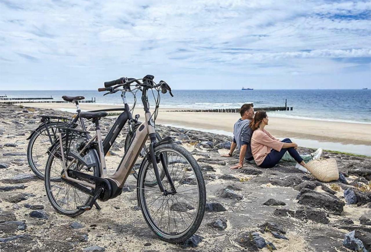 Casa Bos Schotsman Wellness - Jacuzzi - Rental Ebikes - The Kamado Bbq Kamperland Exterior photo